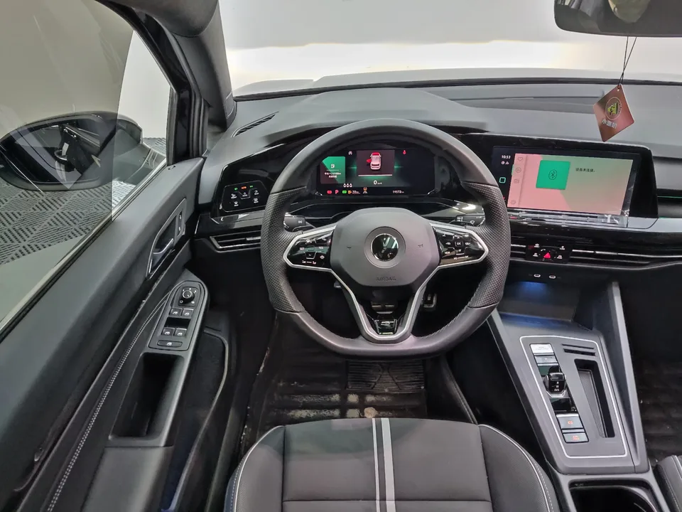 Volkswagen Golf golf 2023 280TSI DSG R-Line Lite 2023 — thumbnail 4