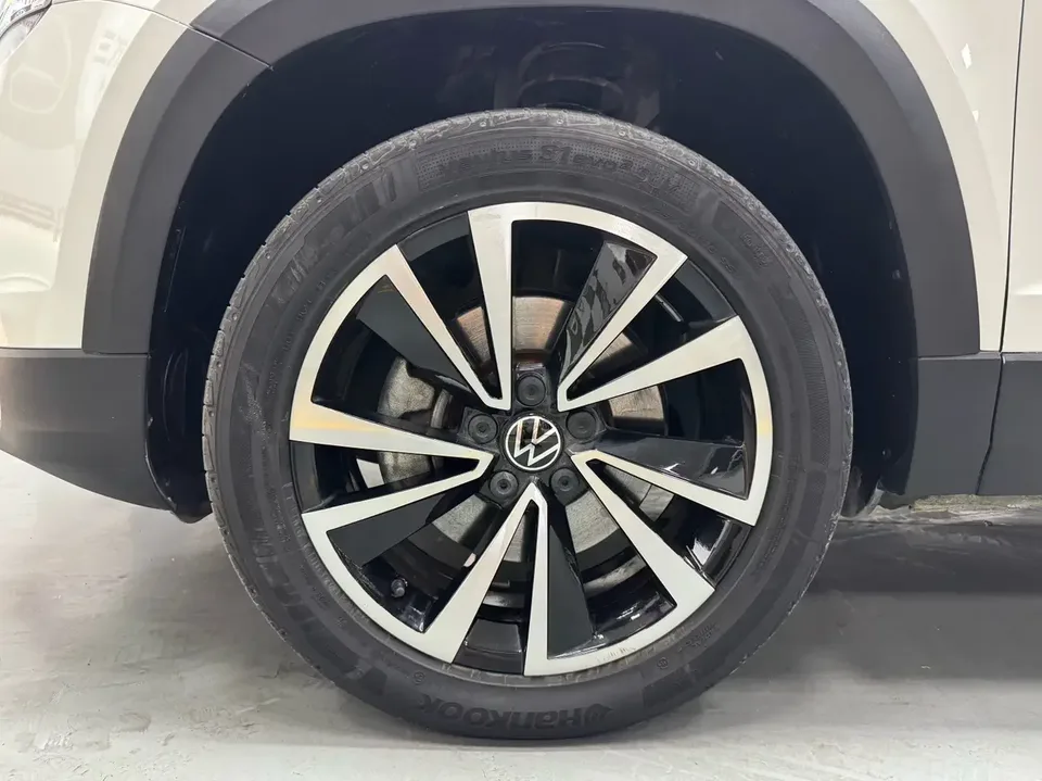 Volkswagen Tharu tuyue 2022 280TSI 2WD Deluxe Edition 2022 — thumbnail 4