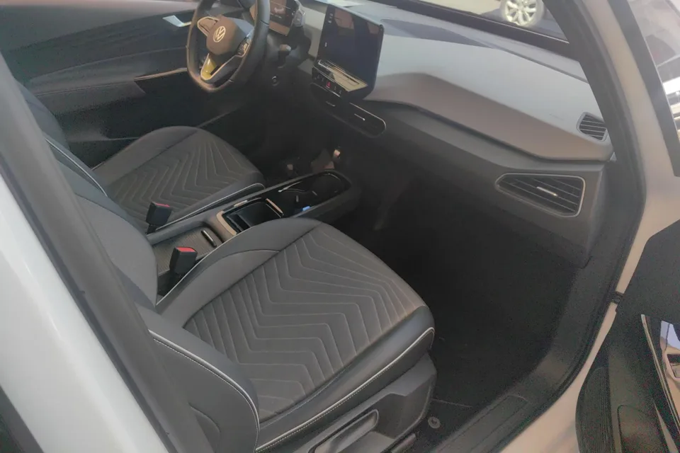 Volkswagen ID.3 Volkswagen ID.3 2023 Pure Smart Edition 2024 — thumbnail 2