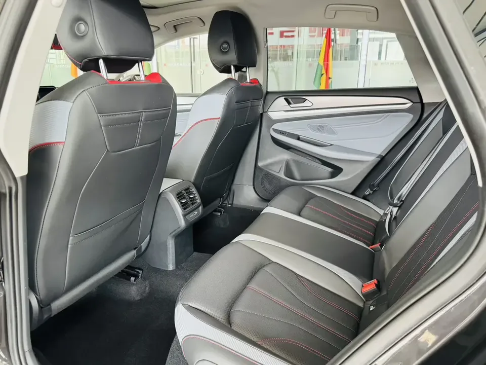 Volkswagen Lamando Lingdu 2023 Lingdu L 280TSI DSG Cool Edition 2023 — thumbnail 5
