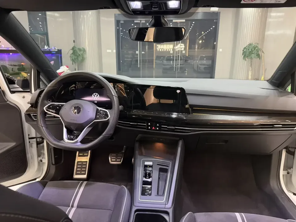 Volkswagen Golf golf 2023 280TSI DSG R-Line Lite 2023 — thumbnail 4