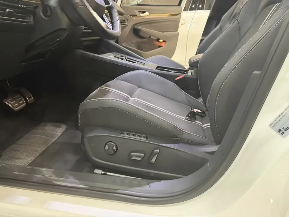 Volkswagen Golf golf 2023 280TSI DSG R-Line Lite 2023 — thumbnail 5