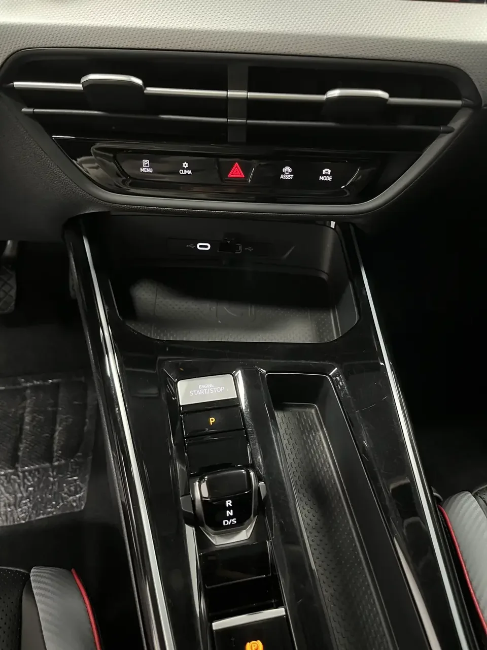 Volkswagen Lamando Lingdu 2023 Lingdu L 280TSI DSG Cool Edition 2023 — thumbnail 3