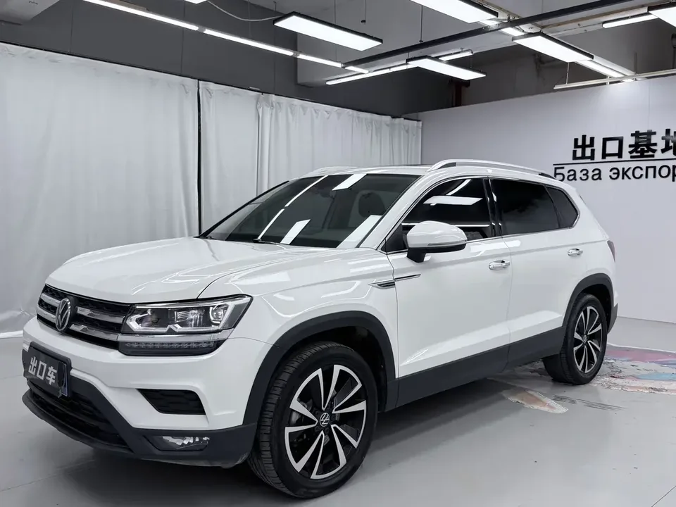 Volkswagen Tharu tuyue 2022 280TSI 2WD Flagship Edition 2022 — photo 1, buy with delivery to Moscow