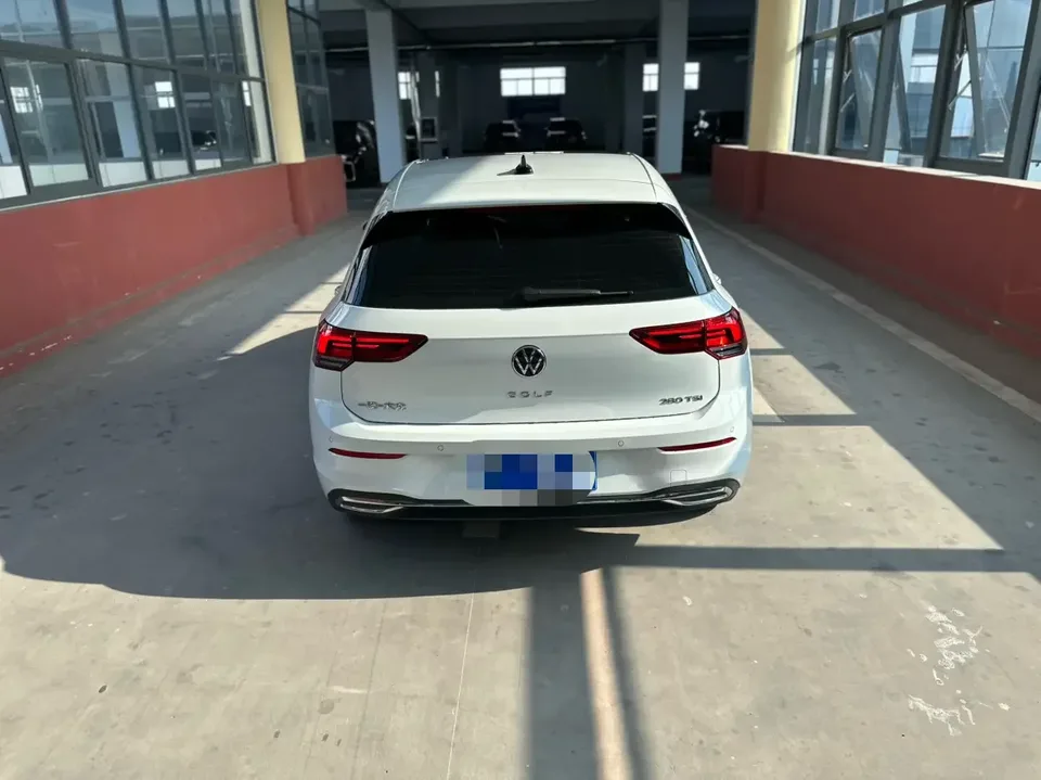 Volkswagen Golf golf 2023 280TSI DSG Pro 2023 — thumbnail 2