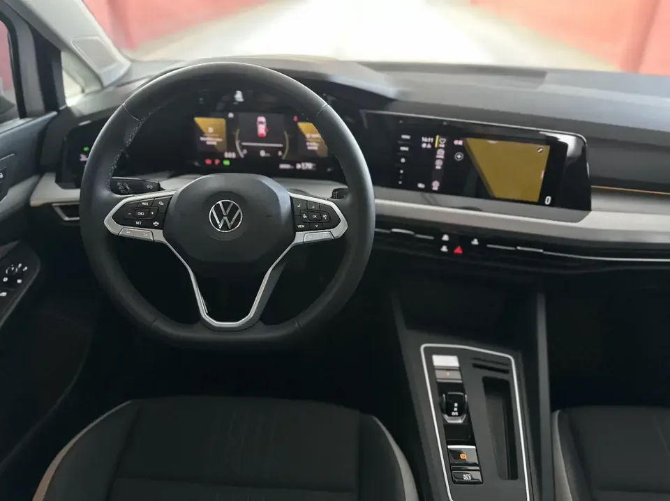 Volkswagen Golf golf 2023 280TSI DSG Pro 2023 — thumbnail 3