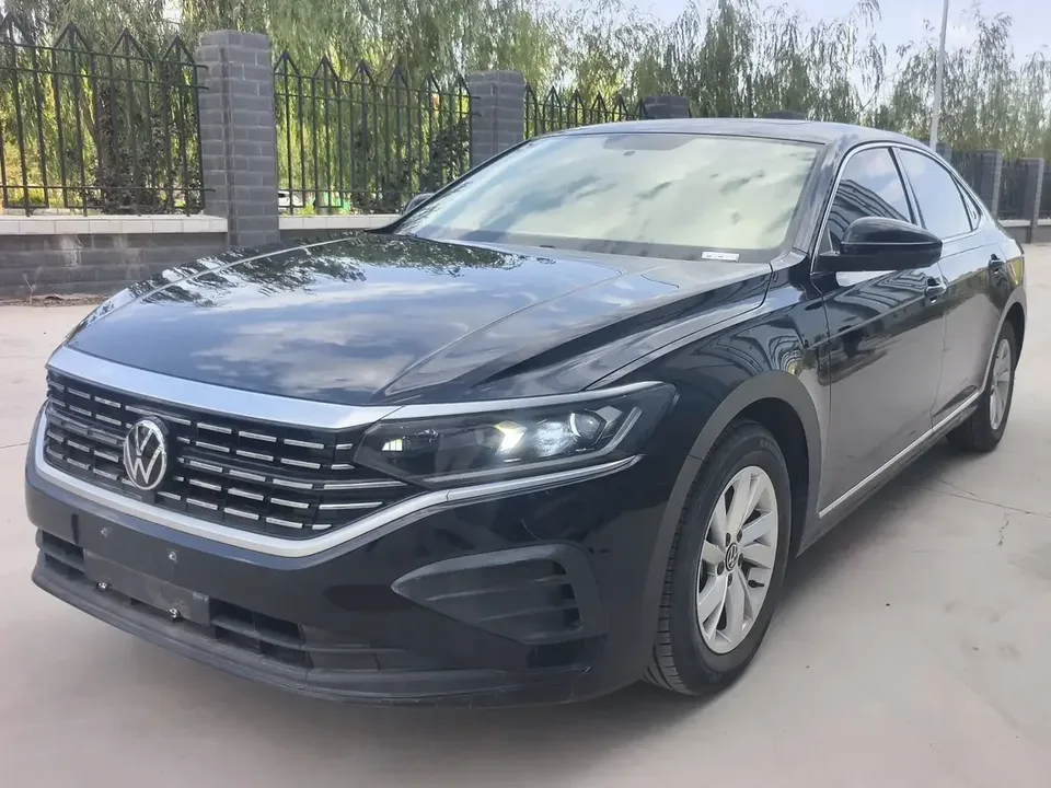 Volkswagen Passat Passat 2022 280TSI Elite Edition 2022 — photo 1, buy with delivery to Moscow