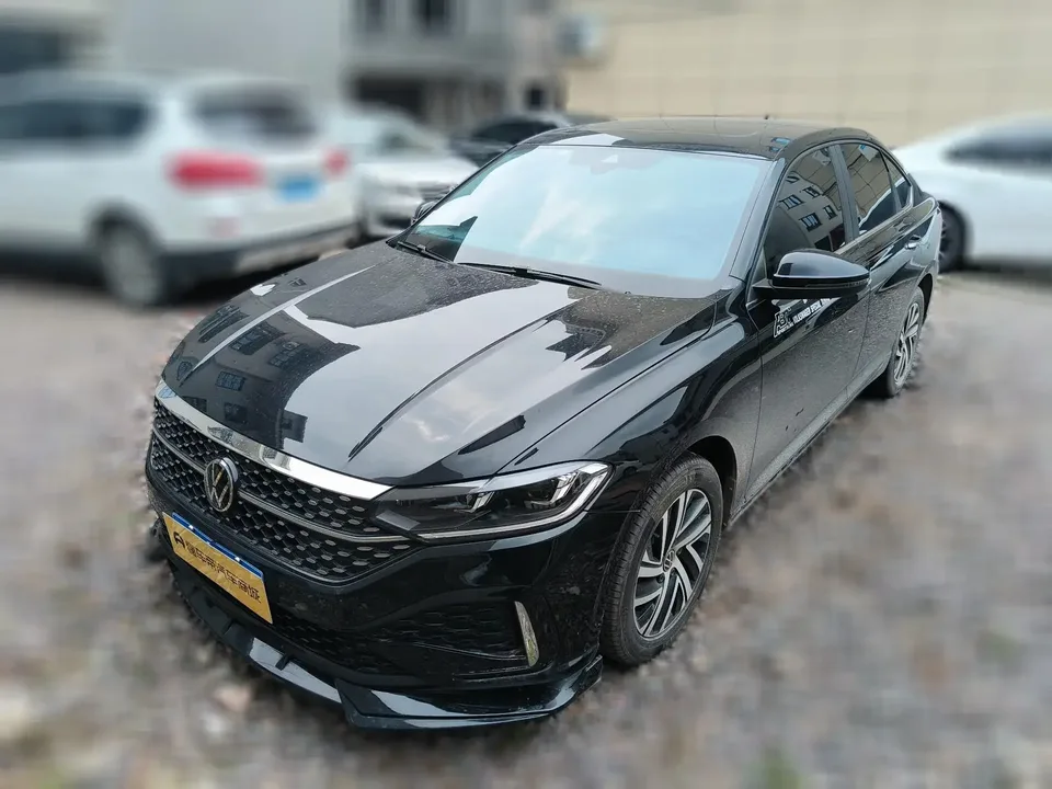 Volkswagen Lavida Lavida 2024 1.5L Automatic Starry Sky 5 Million Edition 2024 — photo 1, buy with delivery to Moscow