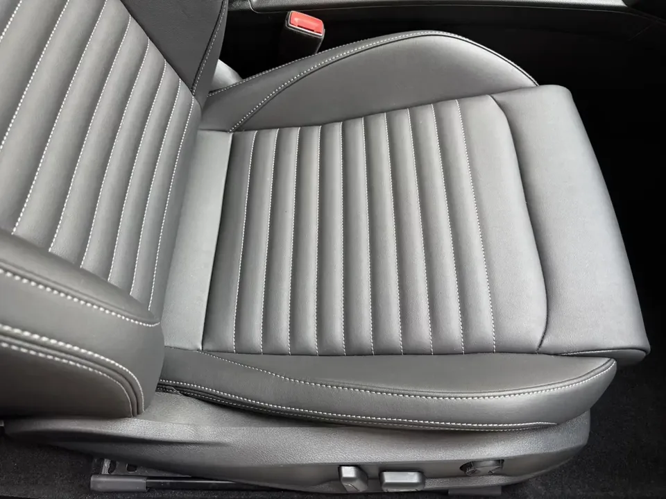 Volkswagen Magotan Magotan 2023 2 millionth anniversary edition 280TSI DSG comfort model 2023 — миниатюра 4