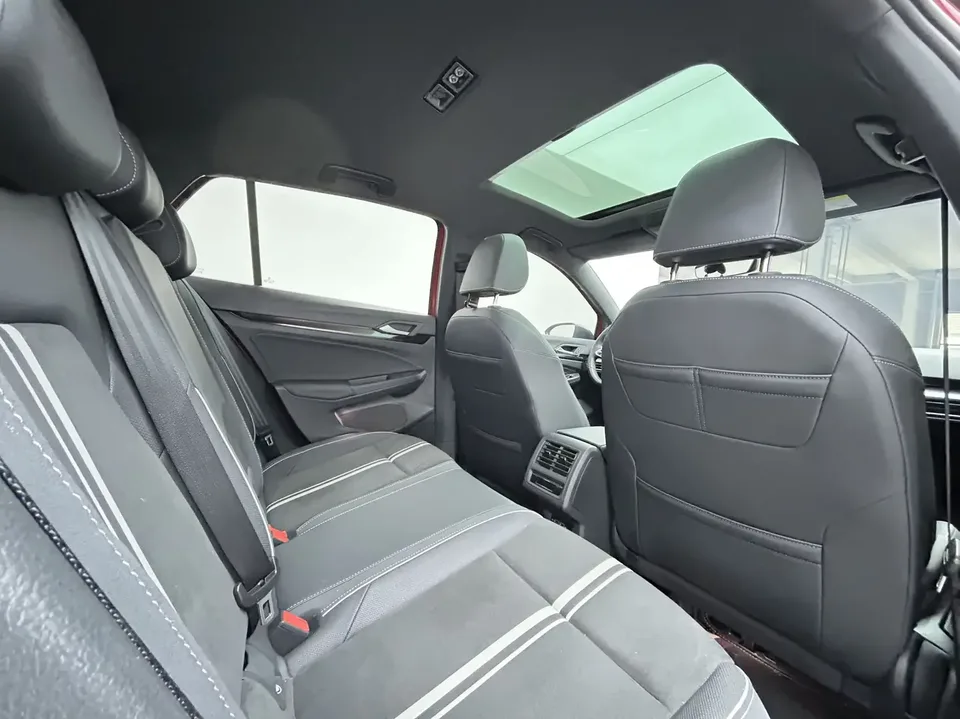 Volkswagen Golf golf 2021 280TSI DSG R-Line 2022 — thumbnail 5