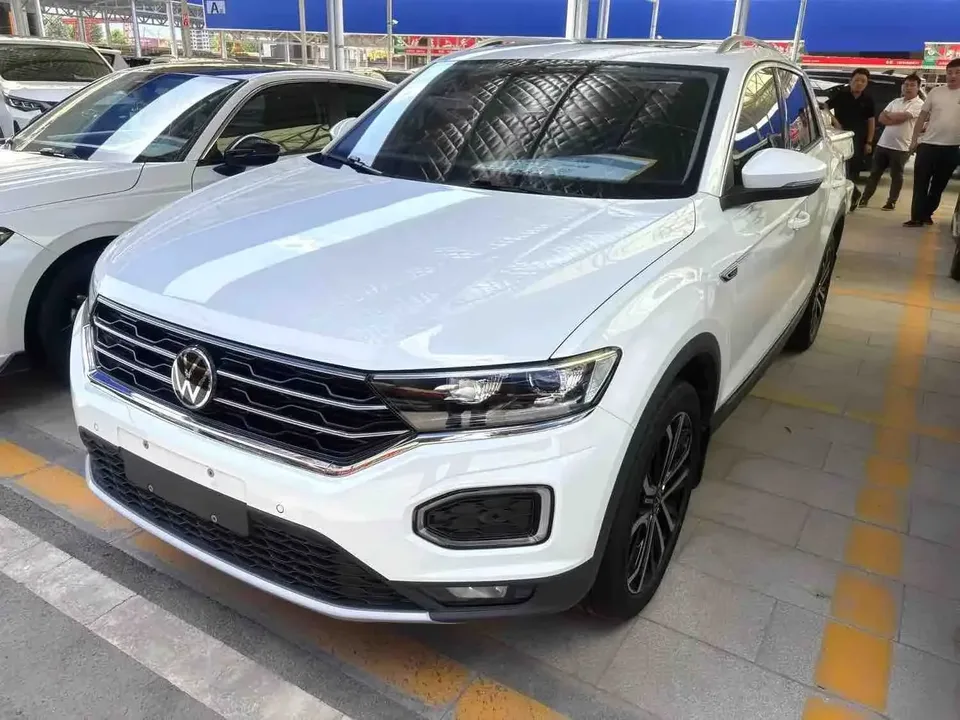 Volkswagen T-Roc TANG 2022 280TSI DSG 2WD Comfort PLUS 2023 — photo 1, buy with delivery to Moscow