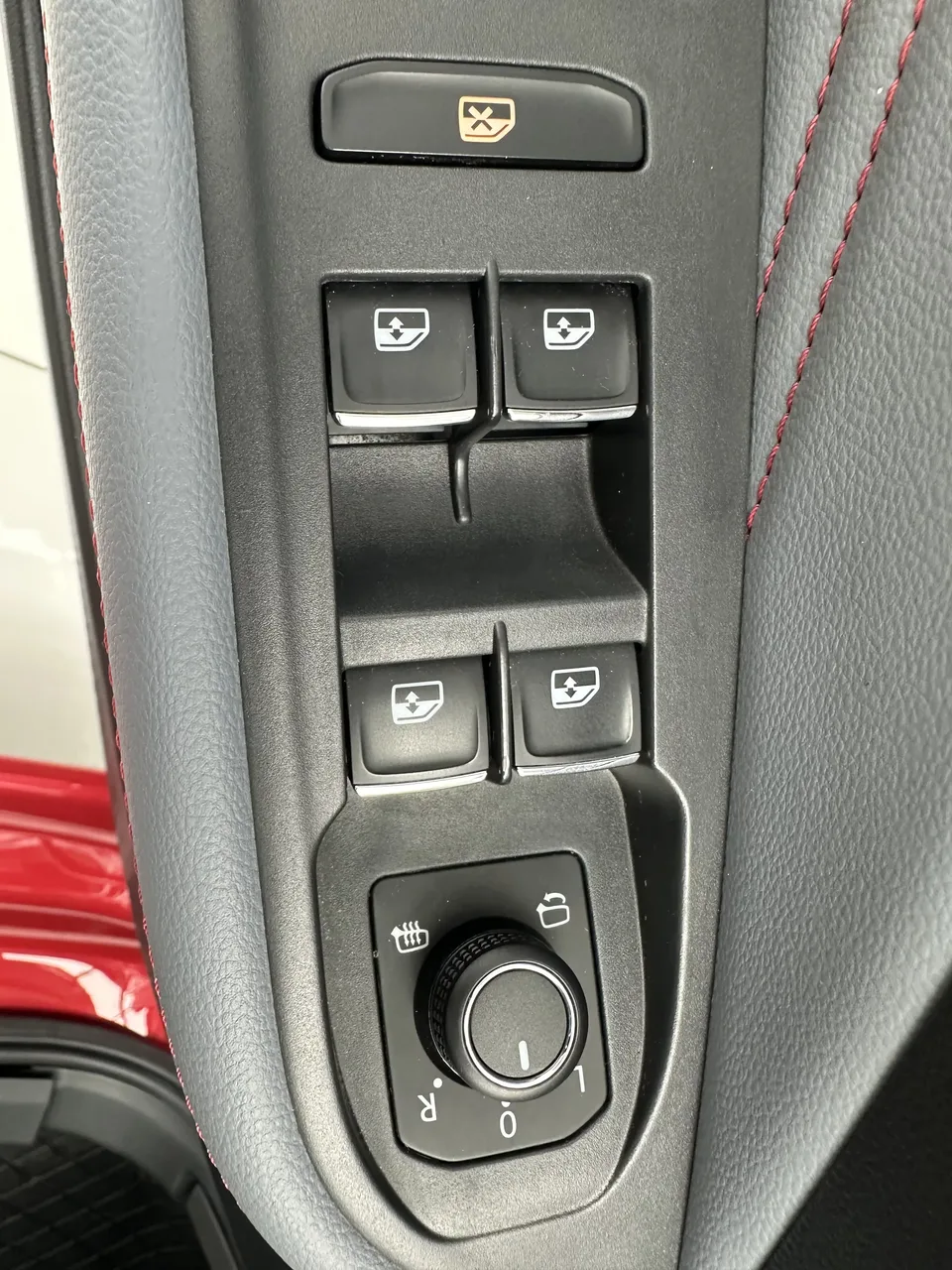 Volkswagen Lamando Lingdu 2023 Lingdu L 280TSI DSG Cool Edition 2023 — thumbnail 3
