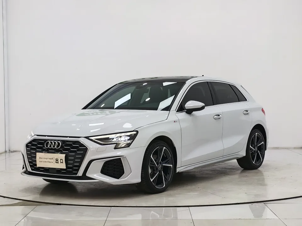 Audi A3 Audi A3 2023 Sportback 35 TFSI Stylish and sporty 2023 — photo 1, buy with delivery to Moscow