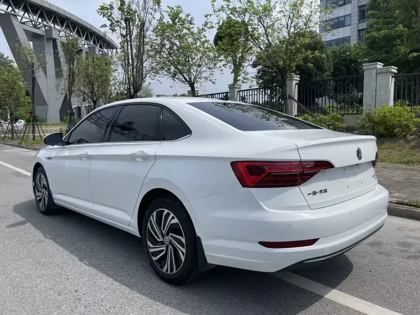 Volkswagen Sagitar Sagitar 2022 280TSI DSG Beyond Edition 2022 — thumbnail 4