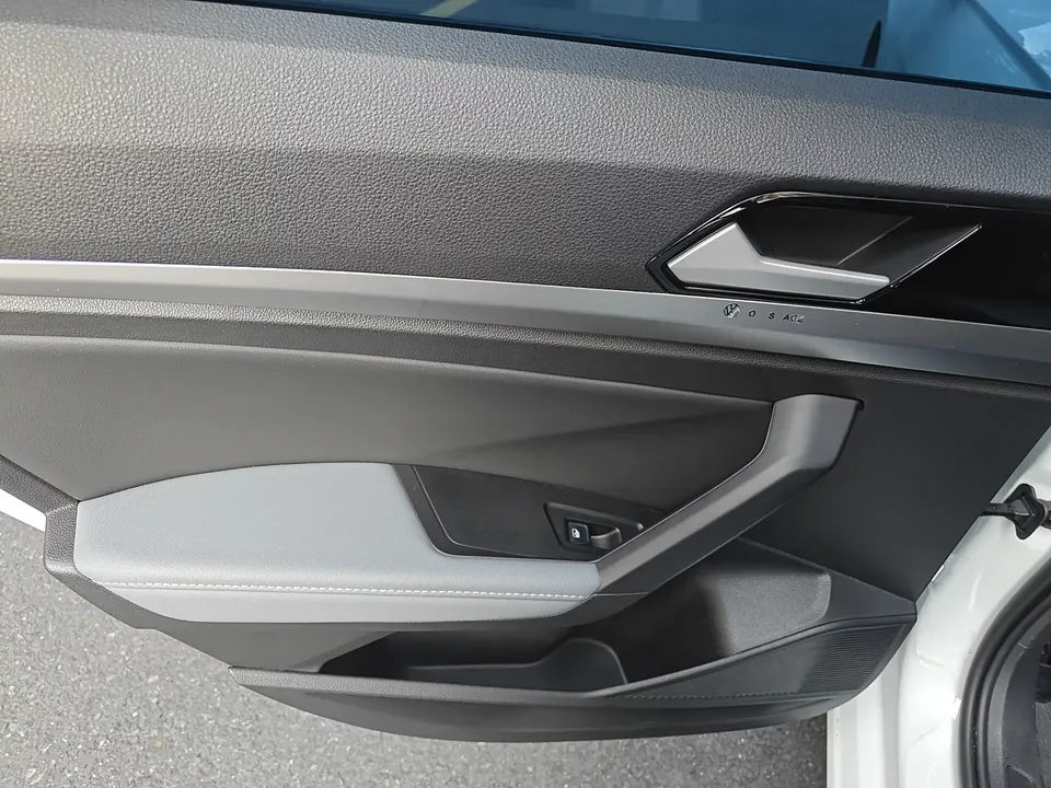 Volkswagen Lavida Lavida 2023 Modified 1.5L Automatic Starry Sky 5 Million Edition 2023 — thumbnail 5