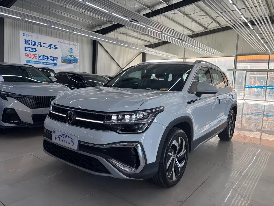 Volkswagen Tharu tuyue 2024 300TSI 2WD Full Moon Edition 2024 — фото 1, купить с доставкой в Москву