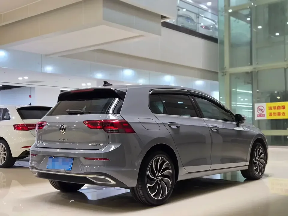 Volkswagen Golf golf 2021 280TSI DSG Pro First Edition 2022 — thumbnail 4