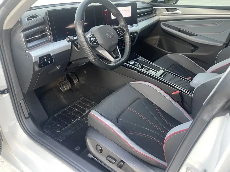 Volkswagen Lamando Lingdu 2022 Lingdu L 280TSI DSG Cool Edition 2023 — thumbnail 3