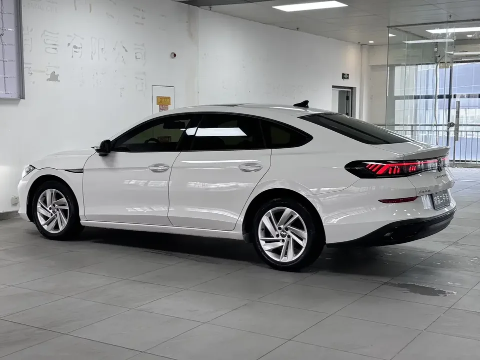 Volkswagen Lamando Lingdu 2022 Lingdu L 280TSI DSG Cool Edition 2023 — thumbnail 4