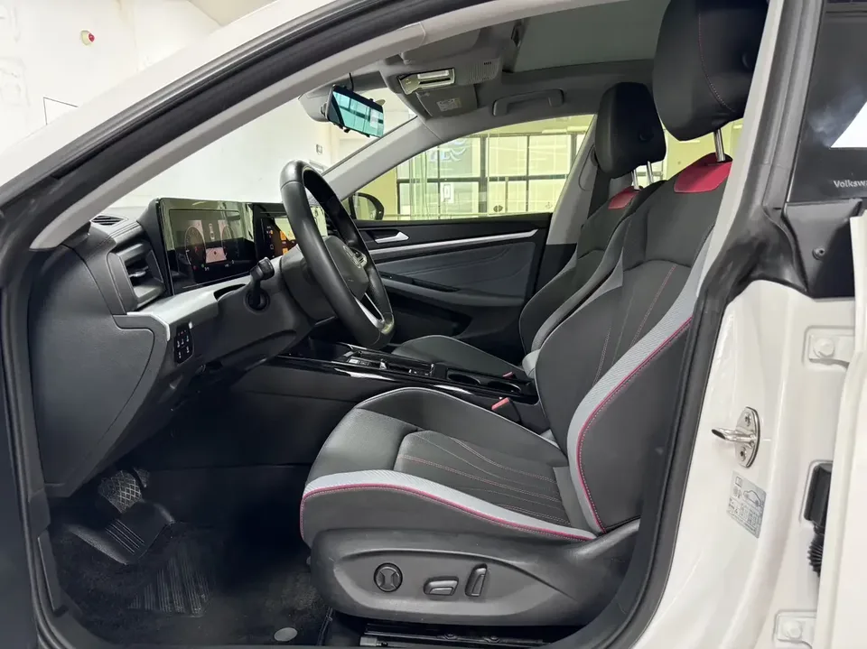 Volkswagen Lamando Lingdu 2022 Lingdu L 280TSI DSG Cool Edition 2023 — thumbnail 5