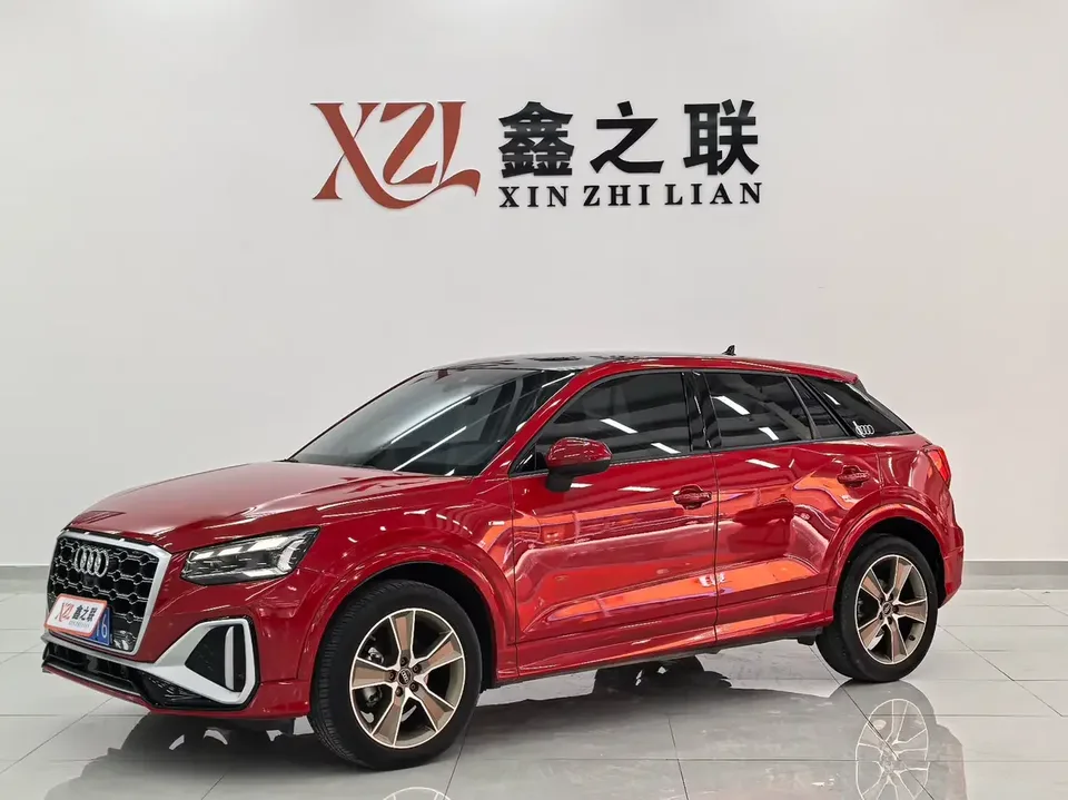 Audi Q2L Audi Q2L 2022 35 TFSI Stylish Dynamic 2022 — photo 1, buy with delivery to Moscow