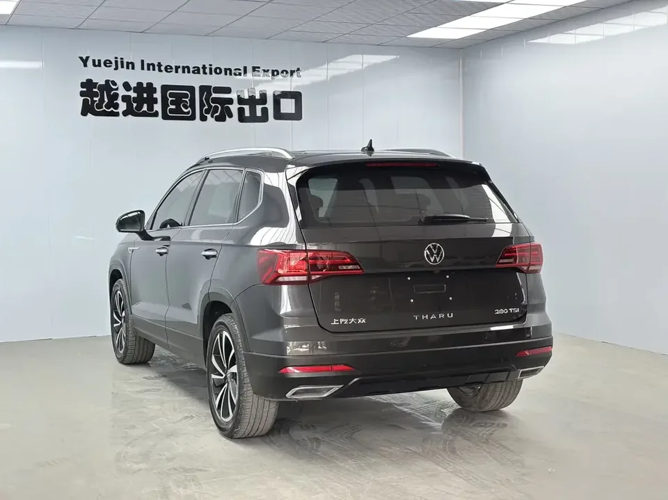 Volkswagen Tharu tuyue 2022 280TSI 2WD Deluxe Edition 2023 — thumbnail 4