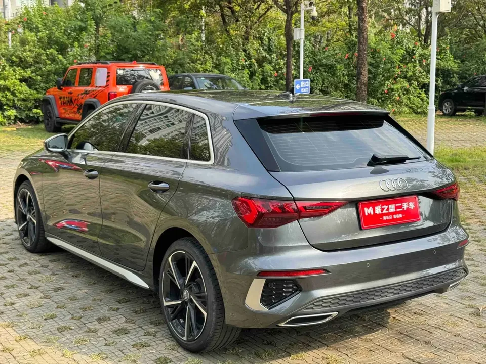 Audi A3 Audi A3 2021 Sportback 35 TFSI Stylish and sporty 2022 — thumbnail 2