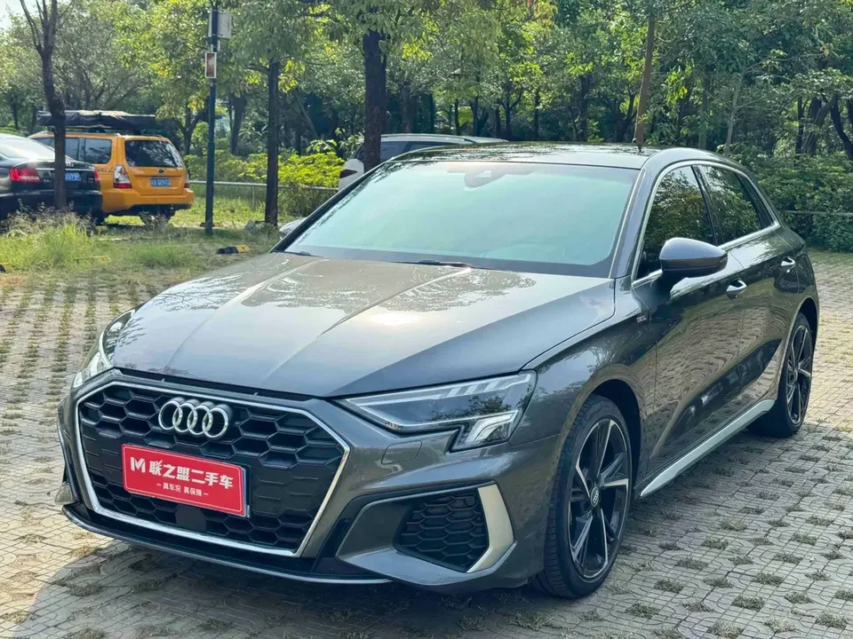 Audi A3 Audi A3 2021 Sportback 35 TFSI Stylish and sporty 2022 — photo 1, buy with delivery to Moscow
