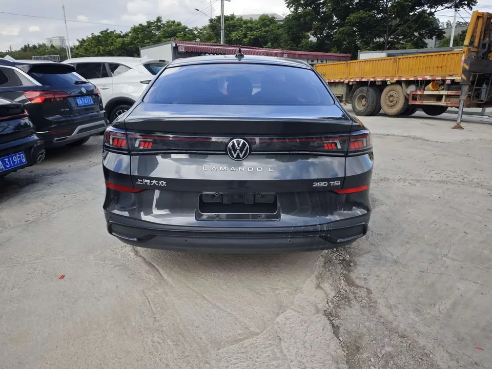 Volkswagen Lamando Lingdu 2022 Lingdu L 280TSI DSG Hot Edition 2022 — миниатюра 2