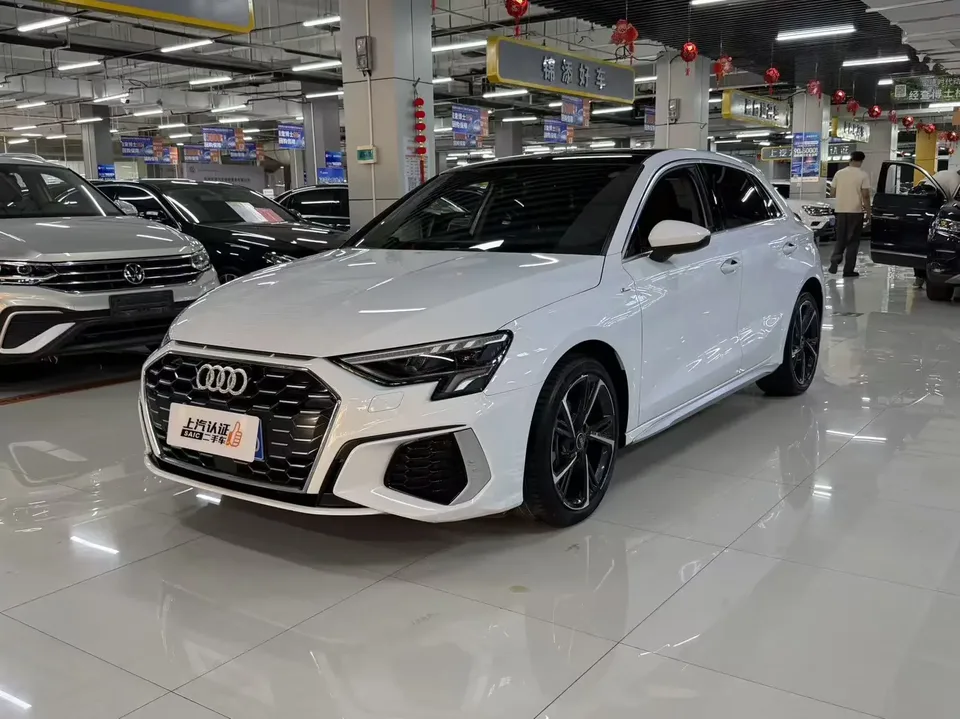 Audi A3 Audi A3 2023 Sportback 35 TFSI facelift: stylish and sporty 2023 — photo 1, buy with delivery to Moscow