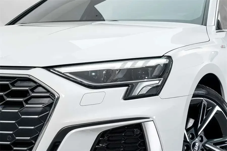 Audi A3 Audi A3 2024 Sportback 35 TFSI Stylish and sporty 2024 — thumbnail 2
