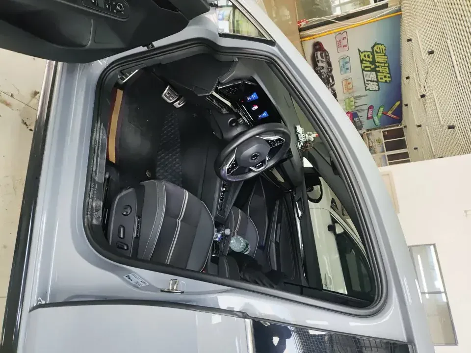 Volkswagen Golf golf 2023 280TSI DSG R-Line Lite 2023 — thumbnail 3
