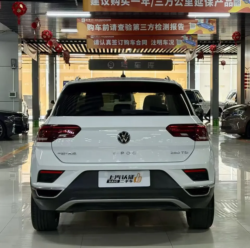 Volkswagen T-Roc TANG 2022 280TSI DSG 2WD Comfort PLUS 2022 — миниатюра 2