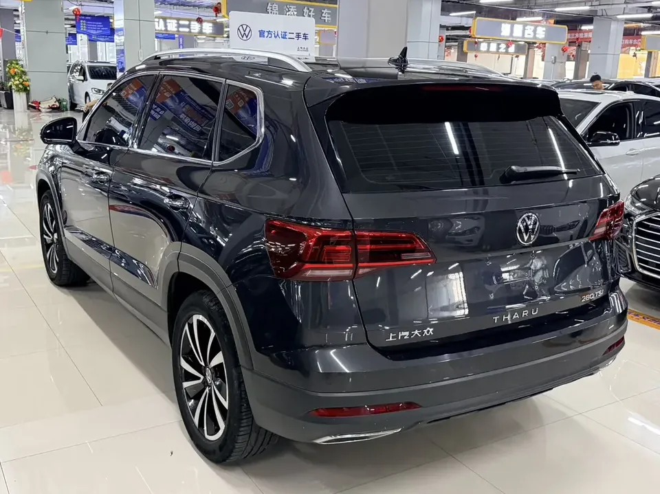 Volkswagen Tharu tuyue 2022 280TSI 2WD Deluxe Edition 2023 — thumbnail 4