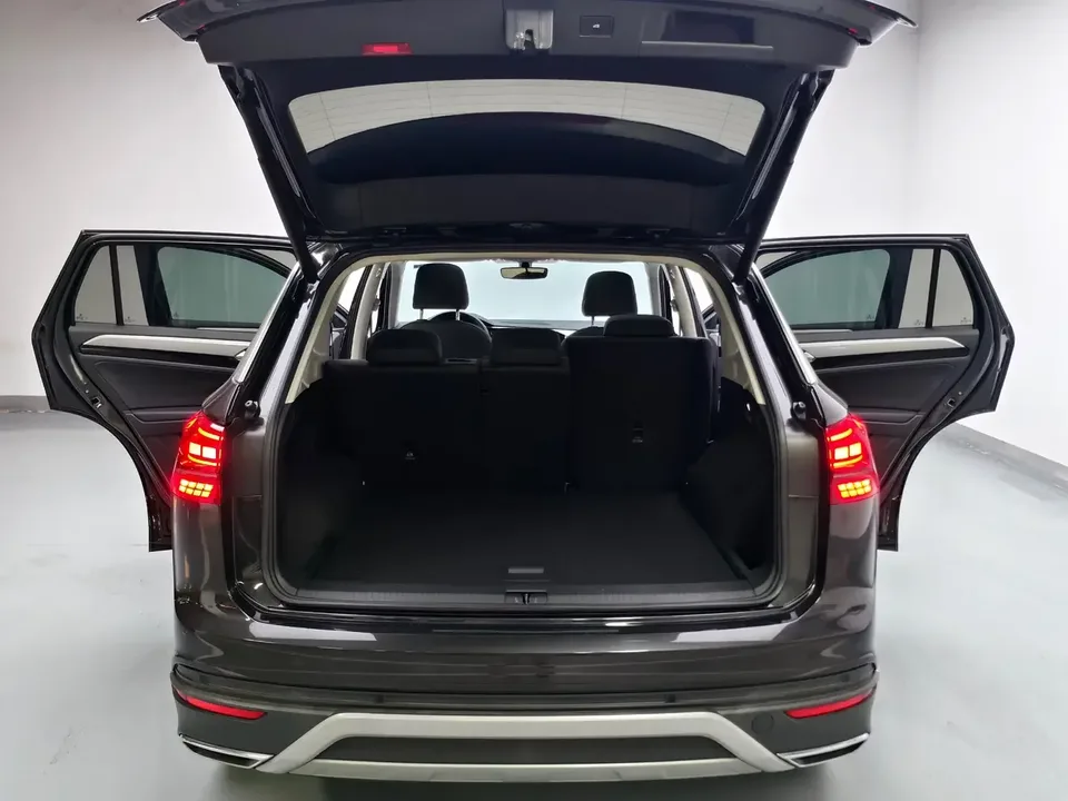 Volkswagen Tayron Tanyue 2022 280TSI 2WD Luxury Smart Edition 2022 — thumbnail 5
