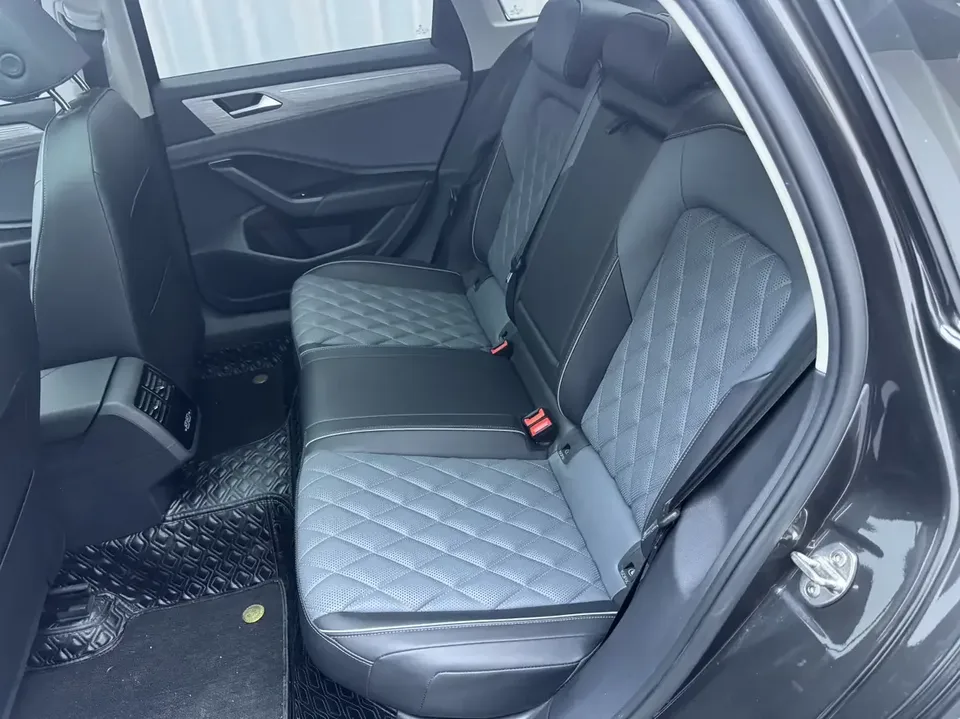 Volkswagen Sagitar Sagitar 2023 280TSI DSG Transcendence Lite 2023 — thumbnail 4