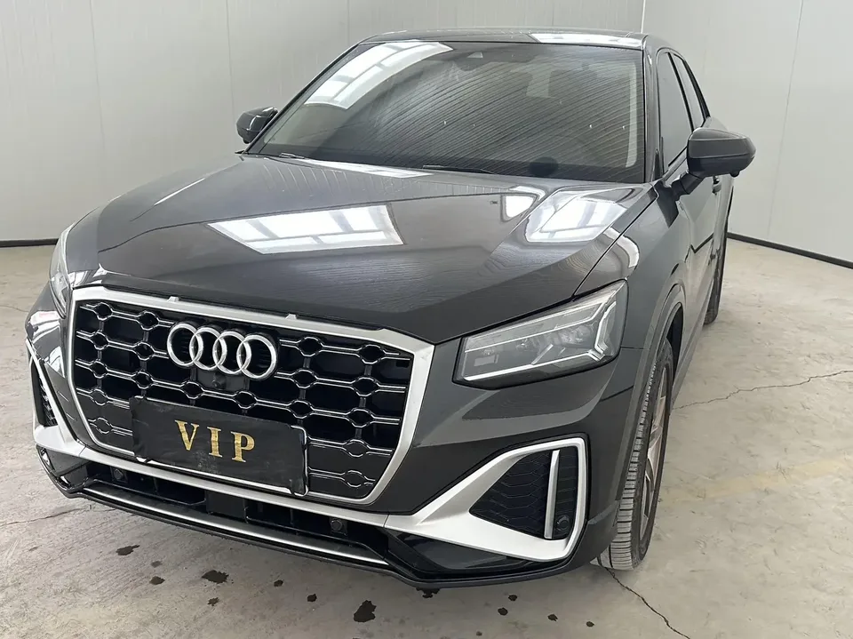 Audi Q2L Audi Q2L 2022 35 TFSI Stylish Dynamic 2022 — photo 1, buy with delivery to Moscow