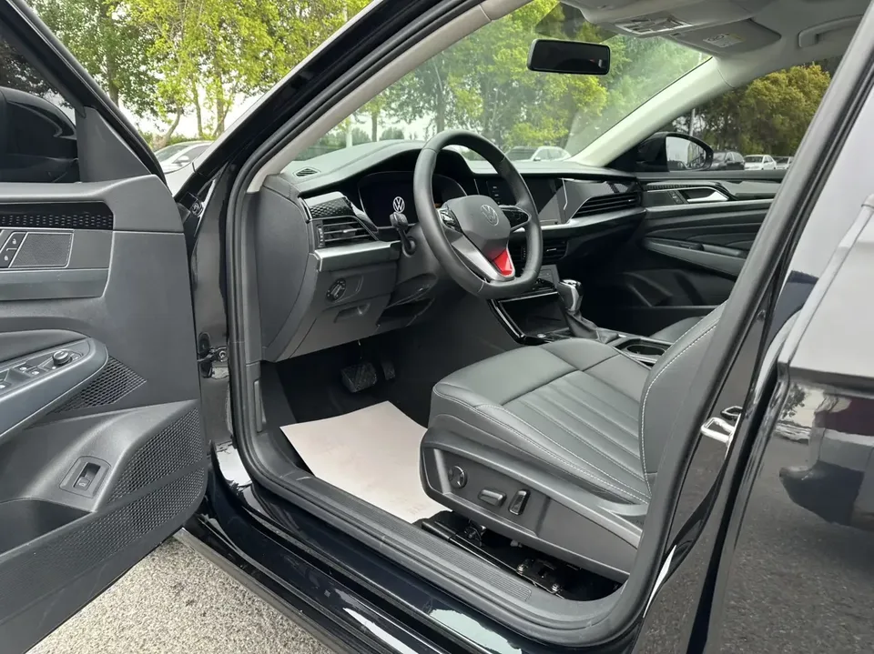 Volkswagen Passat Passat 2022 280TSI Business Edition 2022 — thumbnail 3