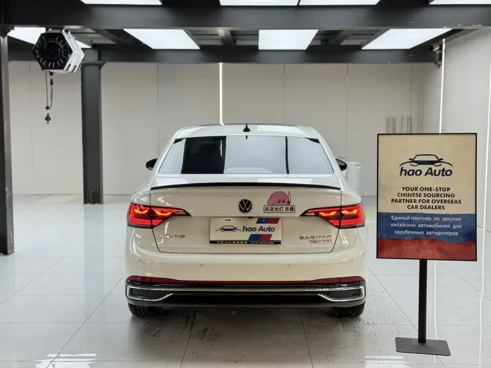 Volkswagen Sagitar Sagitar 2023 280TSI DSG Transcendence Lite 2022 — thumbnail 2
