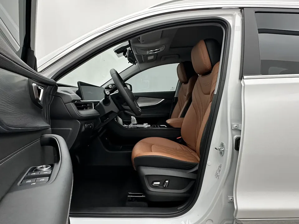 Chery Tiggo 8 PLUS Kunpeng e+ Tiggo 8 PLUS Kunpeng e+ 2022 1.5T Comfort e+ 2022 — thumbnail 5
