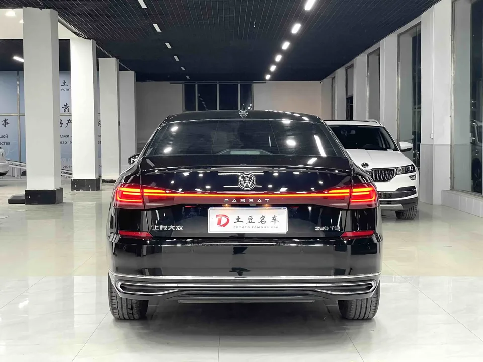Volkswagen Passat Passat 2023 280TSI Elite Edition 2023 — thumbnail 2