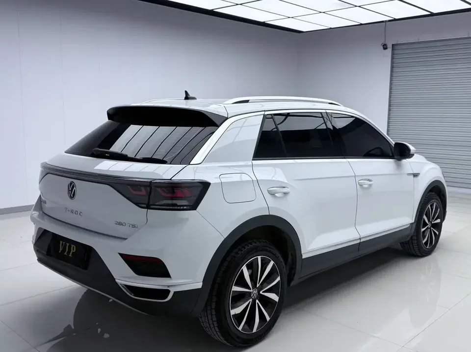 Volkswagen T-Roc TANG 2023 280TSI DSG Time Edition 2023 — thumbnail 4