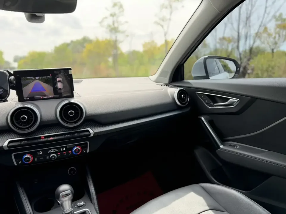Audi Q2L Audi Q2L 2022 35 TFSI Stylish Dynamic 2022 — thumbnail 5