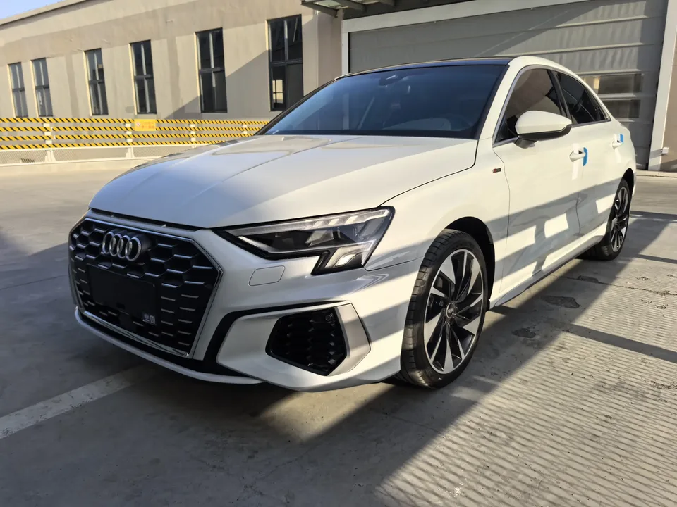 Audi A3 Audi A3 2023 A3L Limousine 35 TFSI Stylish Sports 2023 — photo 1, buy with delivery to Moscow