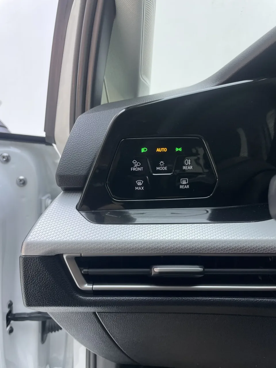 Volkswagen Golf golf 2023 280TSI DSG Pro 2022 — thumbnail 4
