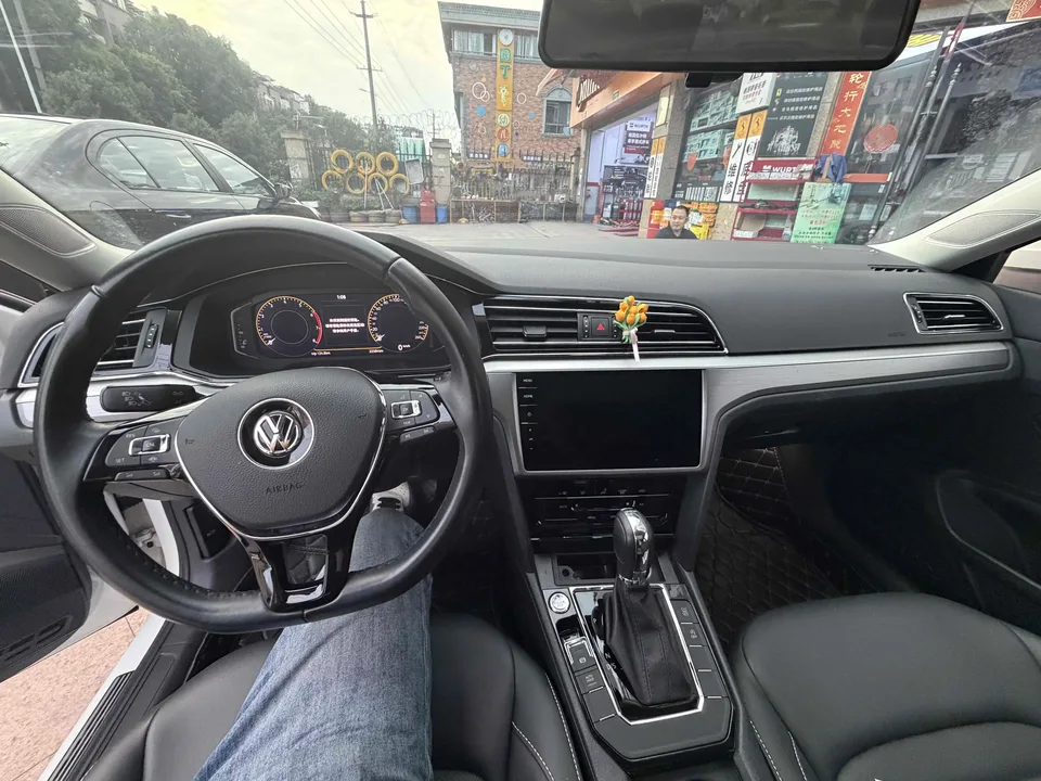 Volkswagen Lamando Lingdu 2021 Modified 280TSI DSG Comfort Edition 2022 — thumbnail 2