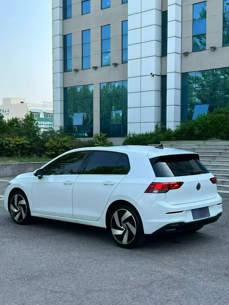 Volkswagen Golf golf 2024 280TSI DSG Pro Expert Edition 2024 — thumbnail 4