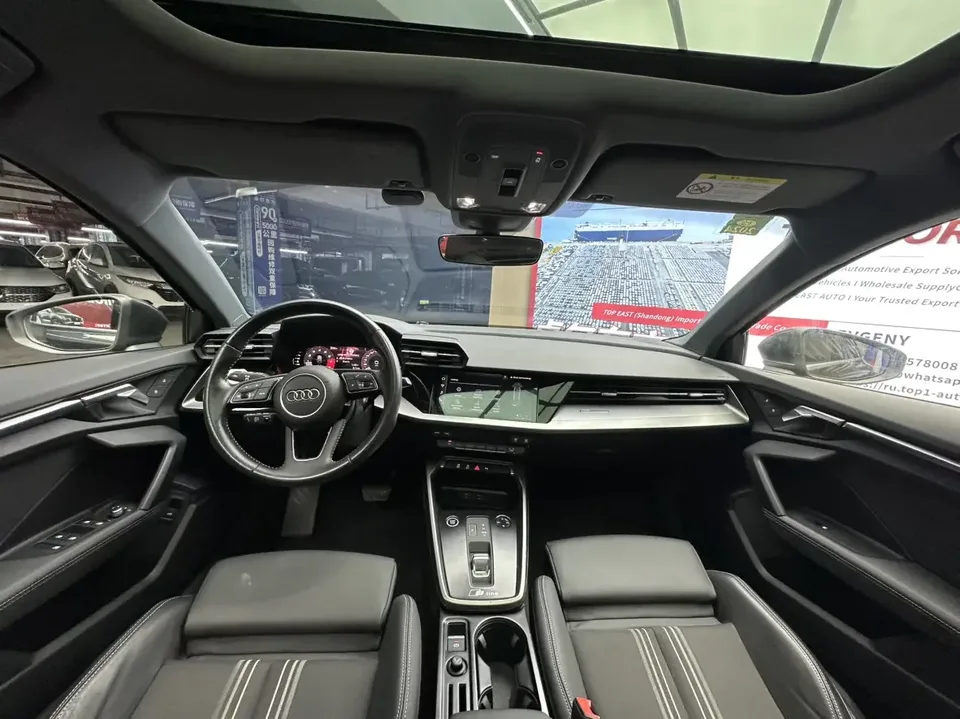 Audi A3 Audi A3 2022 Sportback 35 TFSI Stylish and sporty 2022 — миниатюра 4