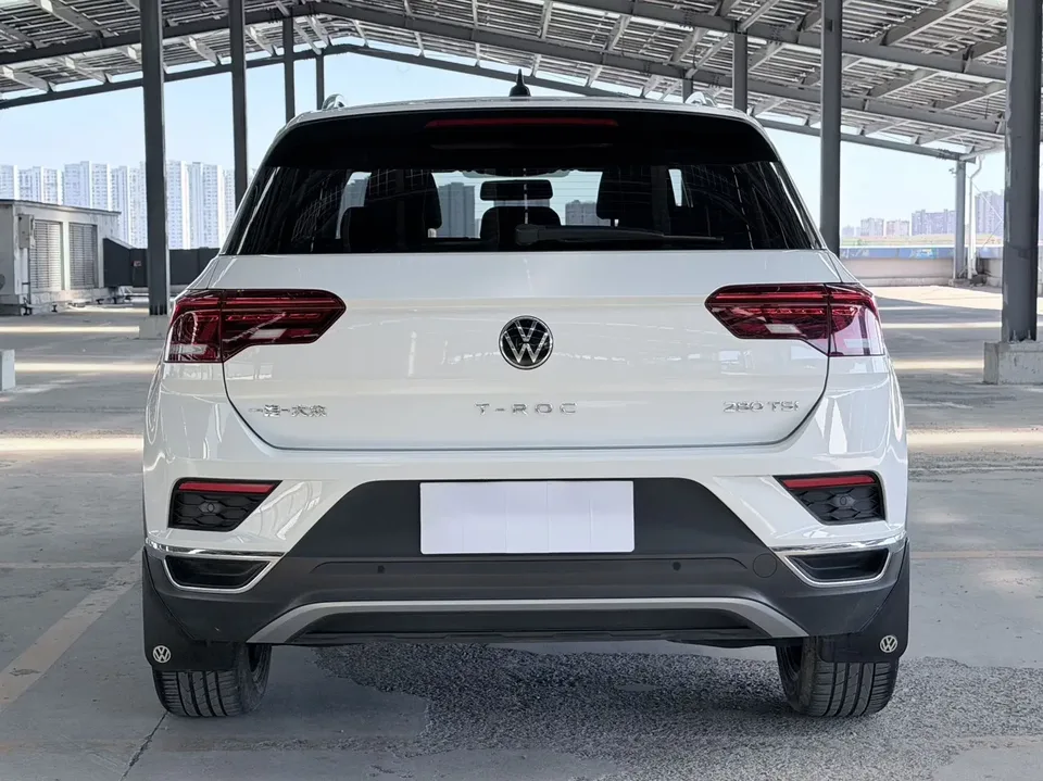 Volkswagen T-Roc TANG 2022 280TSI DSG 2WD Comfort PLUS 2022 — thumbnail 2