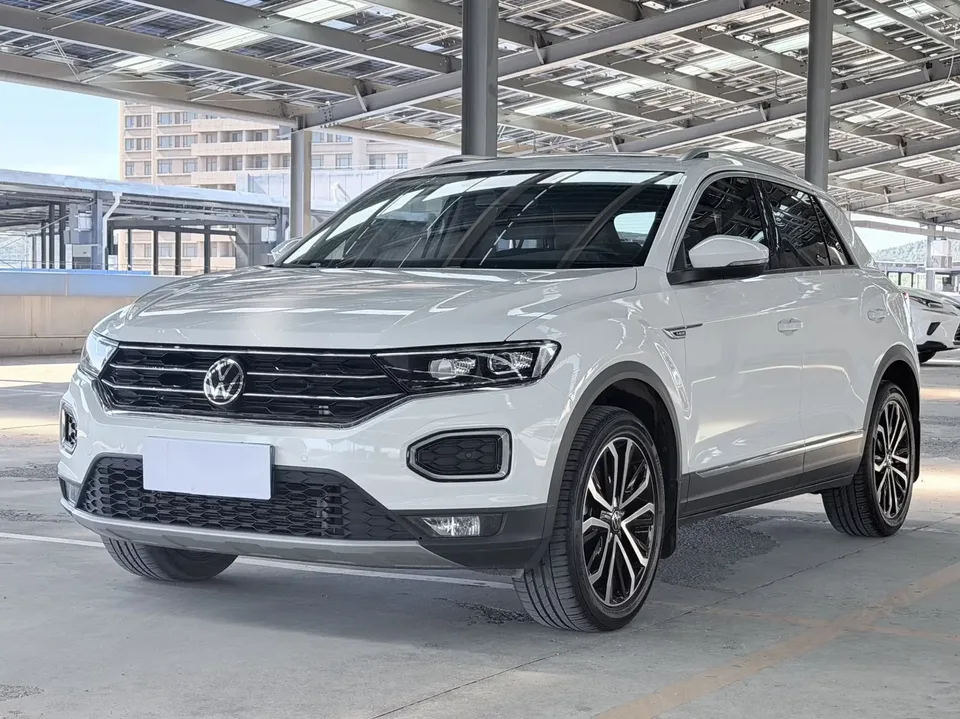 Volkswagen T-Roc TANG 2022 280TSI DSG 2WD Comfort PLUS 2022 — photo 1, buy with delivery to Moscow